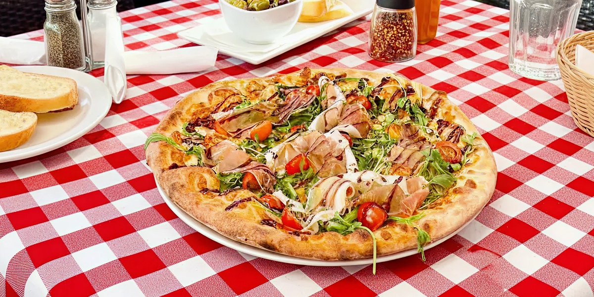 Top 5 Restaurants on Mississauga’s Port Credit Waterfront